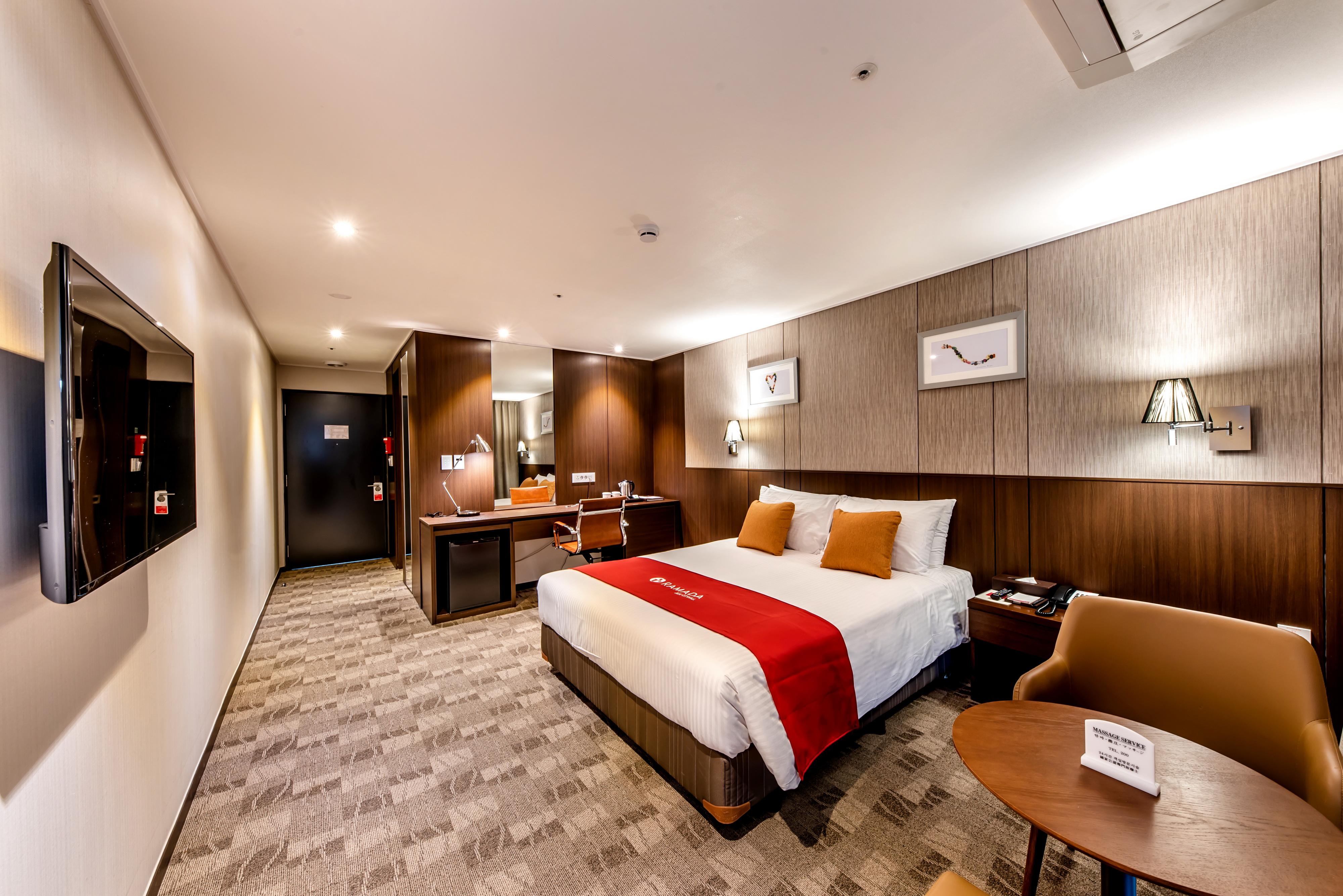 Ramada By Wyndham Jeju City Hall Exteriér fotografie